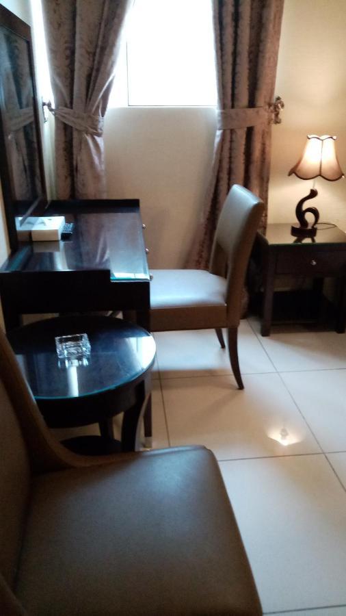 Paragon Aparthotel