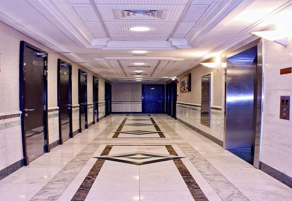 Aparthotel Paragon 3*